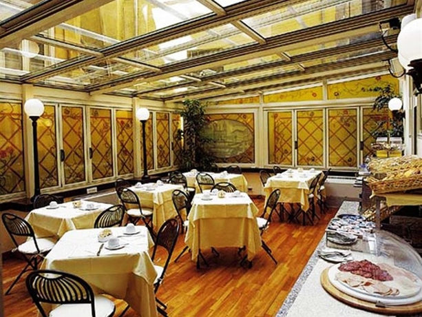 Imagen general del Hotel REGNO. Foto 4