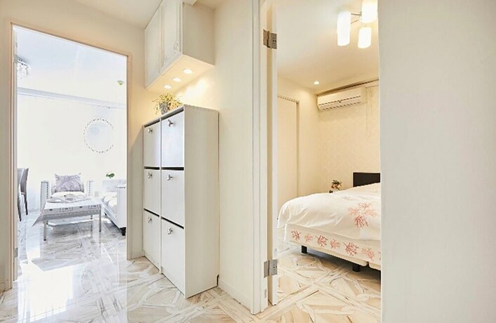 Imagen de la habitación del Hotel REIMI MONDO. Foto 30