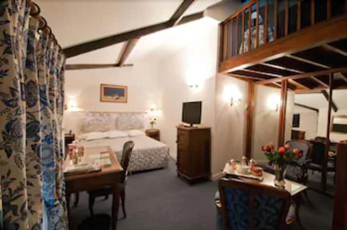 Imagen de la habitación del Hotel RELAIS HOTEL DU VIEUX. Foto 15