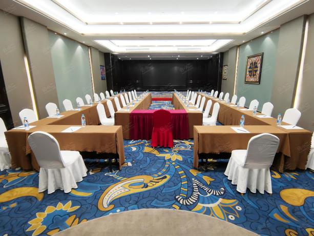 Imagen de los interiores del Hotel RELAX HOTEL, Shangcheng District. Foto 17