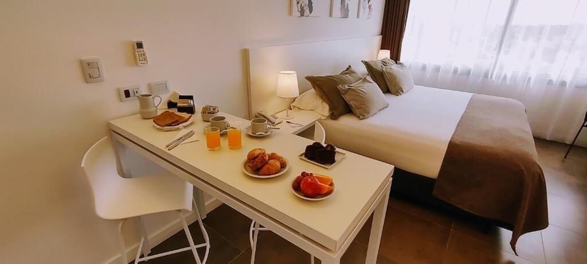 Imagen de la habitación del Hotel RENTAL SUITES CAMPANA. Foto 9
