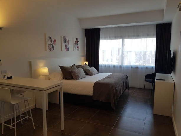 Imagen de la habitación del Hotel RENTAL SUITES CAMPANA. Foto 11