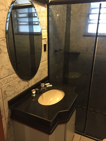 Imagen de la habitación del Hotel REPUBLICA PARK HOTEL. Foto 15