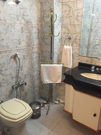 Imagen de la habitación del Hotel REPUBLICA PARK HOTEL. Foto 16