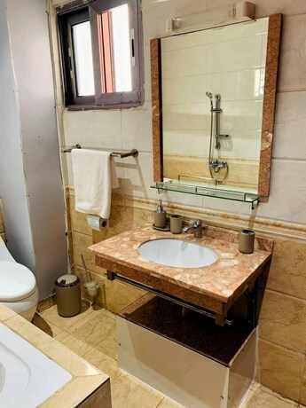 Imagen general del Hotel RESIDENCE ABBAS. Foto 9