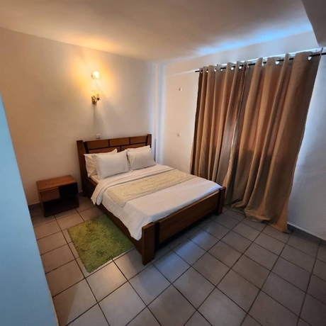 Imagen de la habitación del Hotel RESIDENCE FAMILIA PHOENIX. Foto 3