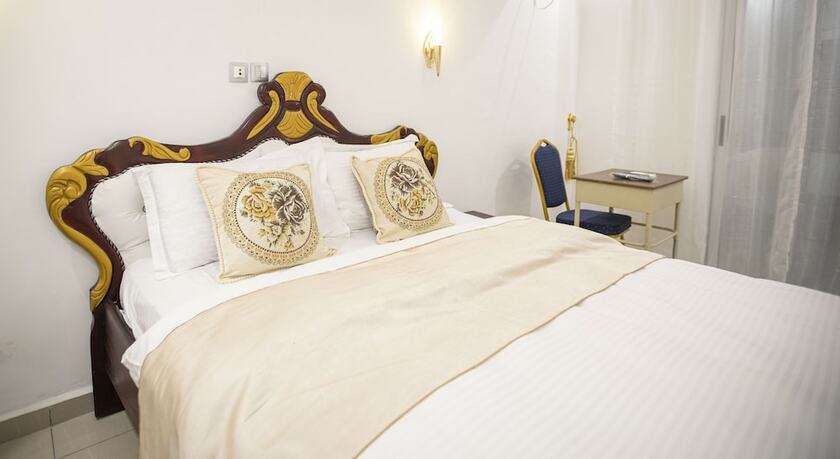 Imagen general del Hotel RESIDENCE HOTELIERE SAMBA. Foto 1