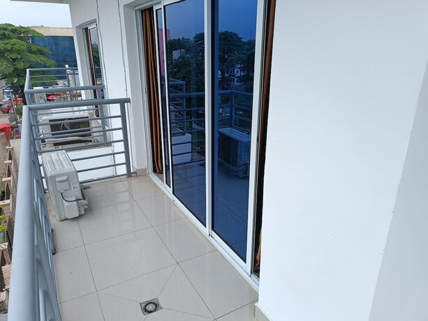 Imagen general del Hotel RESIDENCE HOTELIERE SAMBA. Foto 9