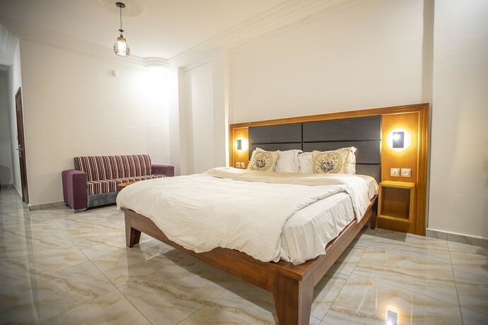 Imagen de la habitación del Hotel RESIDENCE HOTELIERE SAMBA. Foto 18