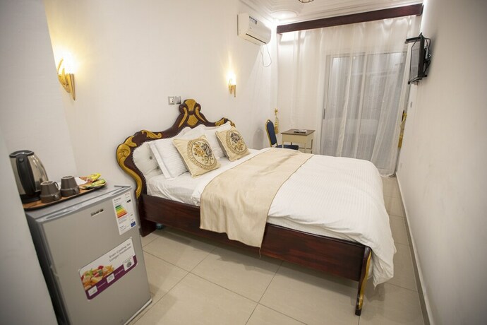 Imagen de la habitación del Hotel RESIDENCE HOTELIERE SAMBA. Foto 20