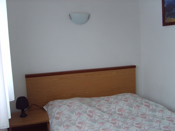 Imagen de la habitación del Hotel RESIDENCE L&acute;ETERLE. Foto 3