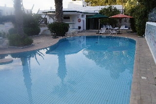 Imagen de la piscina del Hotel RESIDENCE MAHMOUD. Foto 12