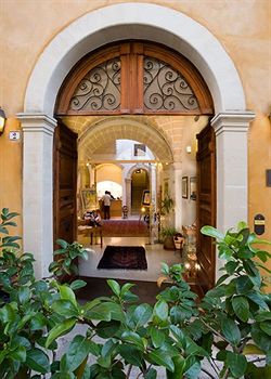 Imagen de los exteriores del Hotel RESIDENCE PALAZZO BALDI. Foto 10