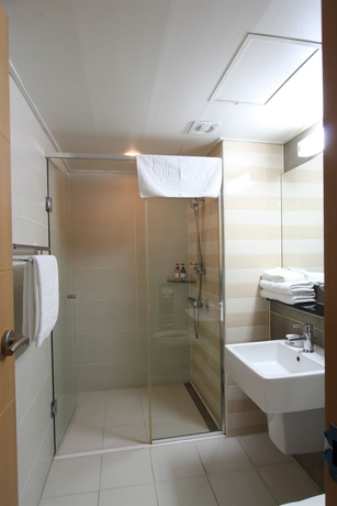 Imagen de la habitación del Hotel RESIDENCIAS DORMY INN SUWON. Foto 7