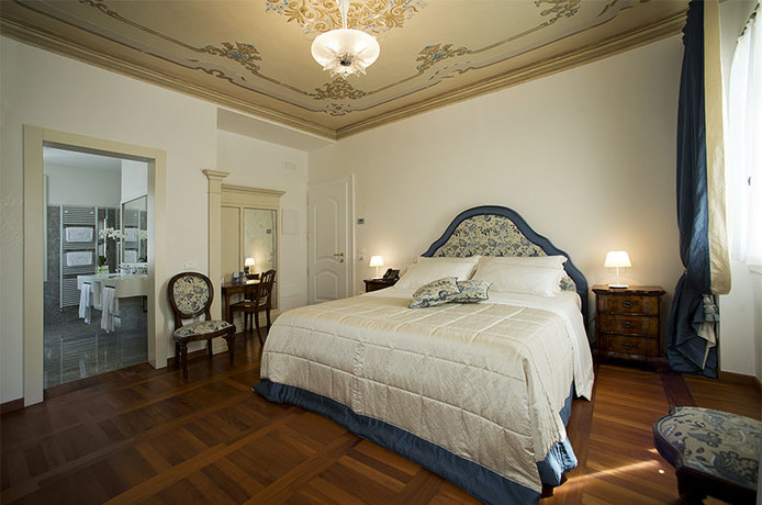 Imagen general del Hotel RESORT DONNA LUCIA. Foto 7