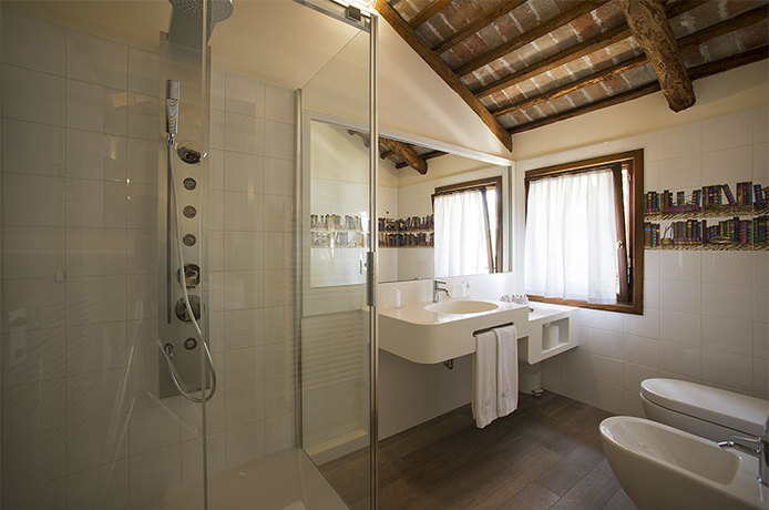 Imagen general del Hotel RESORT DONNA LUCIA. Foto 8