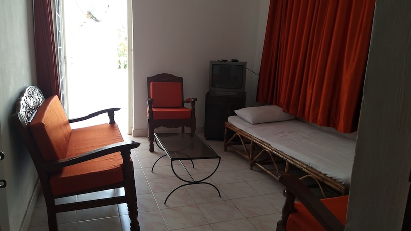 Imagen de la habitación del Hotel RESORTE SANTA MONICA. Foto 6