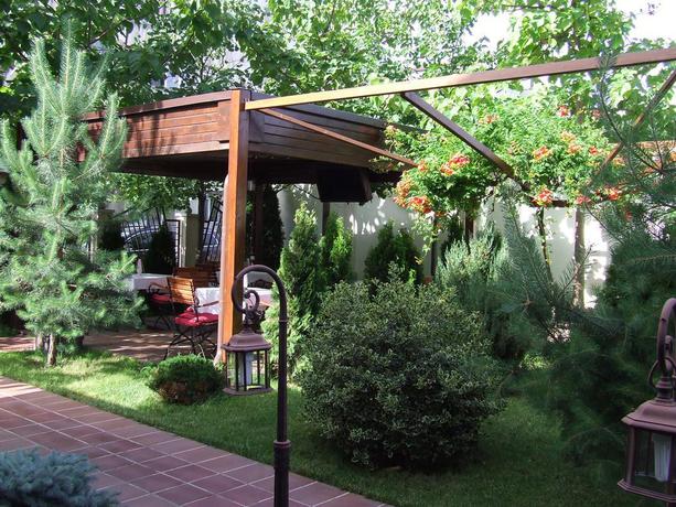 Imagen de los exteriores del Hotel RESTAURANT SENATOR. Foto 15