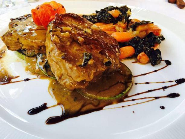 Imagen general del Hotel RESTAURANT SENATOR. Foto 11