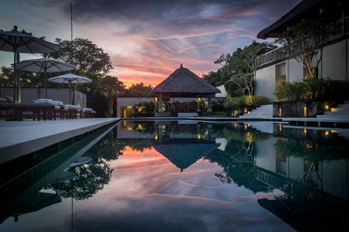 Imagen general del Hotel REVĪVŌ Wellness Resort Nusa Dua Bali. Foto 3