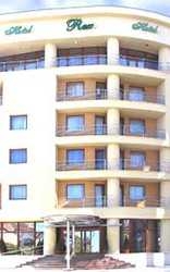 Imagen de los exteriores del Hotel REX, Tulcea. Foto 6