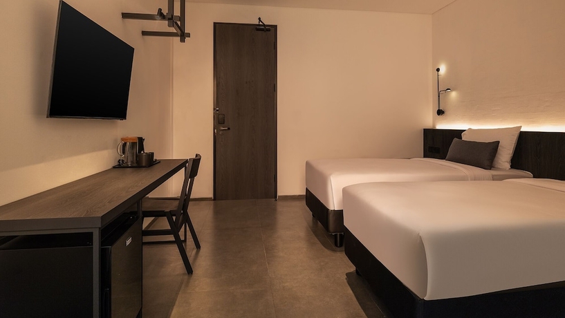 Imagen de la habitación del Hotel REZ Semarang. Foto 3