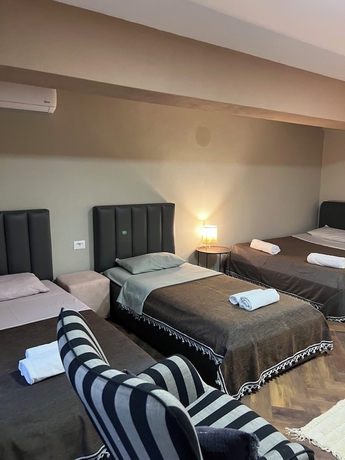 Imagen de la habitación del Hotel REZIDENCA 4R. Foto 16