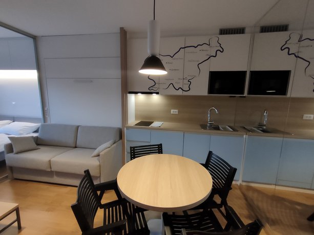 Imagen de la habitación del Hotel REZIDENCA PIPANOVA. Foto 1