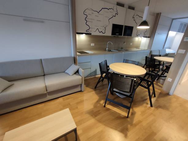 Imagen de la habitación del Hotel REZIDENCA PIPANOVA. Foto 2