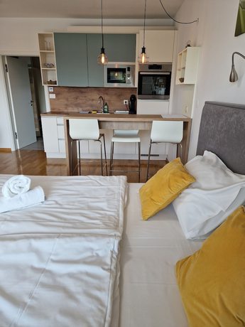 Imagen de la habitación del Hotel REZIDENCA PIPANOVA. Foto 14