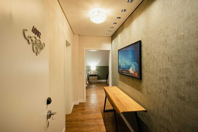 Imagen de la habitación del Hotel RF Vision. Foto 20
