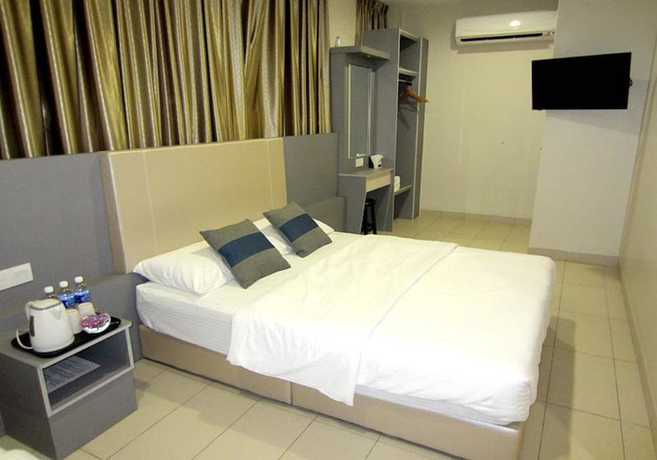 Imagen de la habitación del Hotel RG Grand Hotel. Foto 4