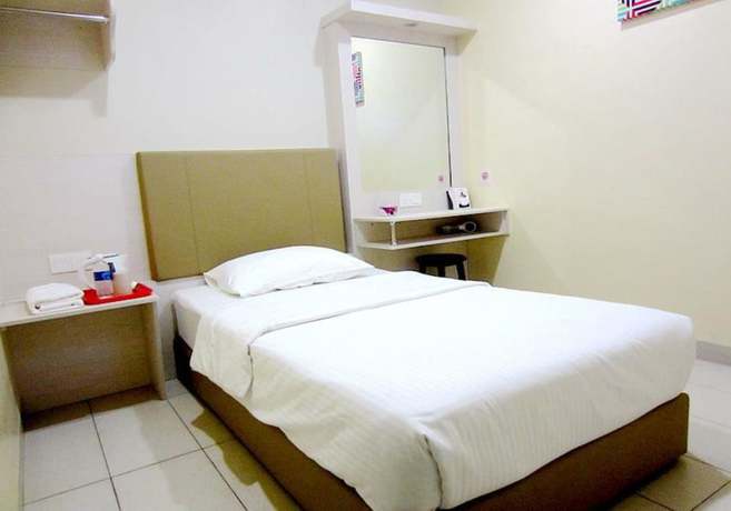 Imagen de la habitación del Hotel RG Grand Hotel. Foto 9