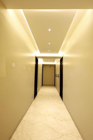 Imagen de los interiores del Hotel RGS Crystal. Foto 14