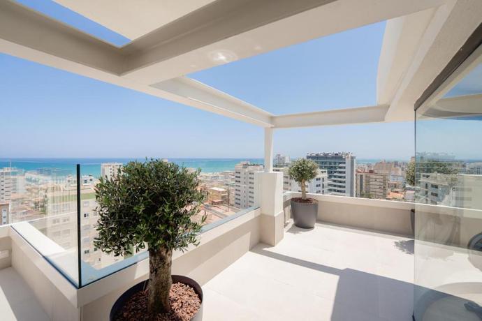 Imagen de los exteriores del Hotel RH Arena. Foto 16