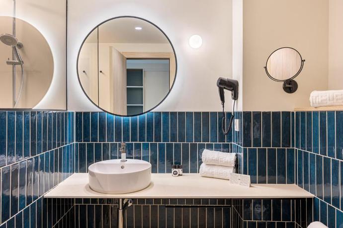 Imagen de la habitación del Hotel RH Arena. Foto 14