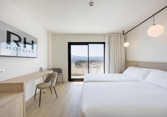 Imagen de la habitación del Hotel RH Arena. Foto 15