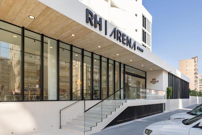 Imagen de los exteriores del Hotel RH Arena. Foto 19