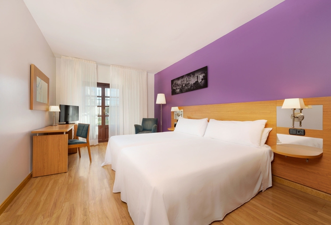 Imagen de la habitación del Hotel RH Jerez Centro. Foto 8