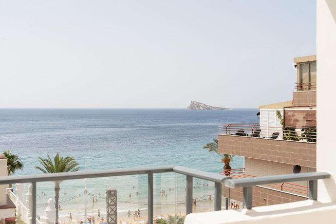 Imagen de los exteriores del Hotel RH Sol. Foto 26