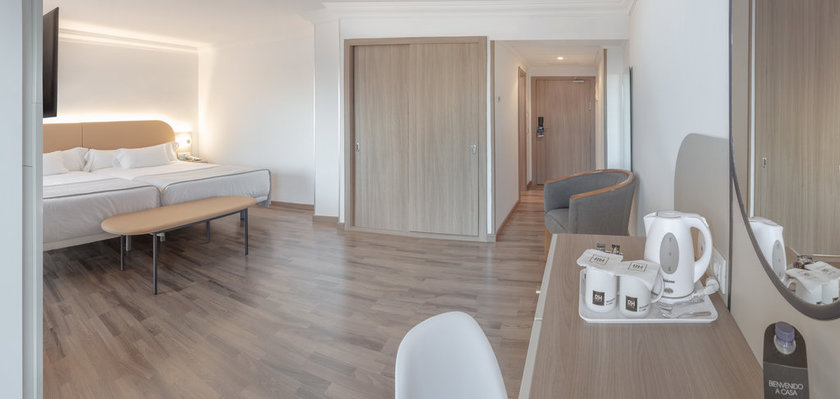 Imagen de la habitación del Hotel RH Victoria & Spa. Foto 6