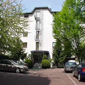 Imagen general del Hotel RHEIN MAIN. Foto 2