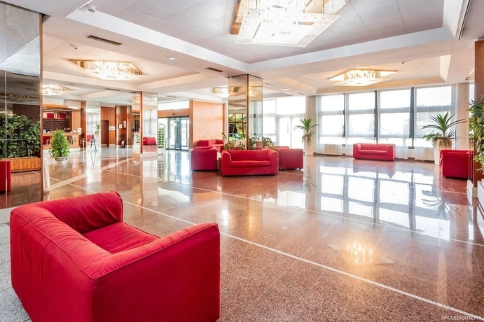 Imagen de los interiores del Hotel RHI Porta Bologna. Foto 17