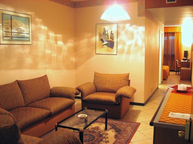 Imagen de la habitación del Hotel RHI Porta Bologna. Foto 8