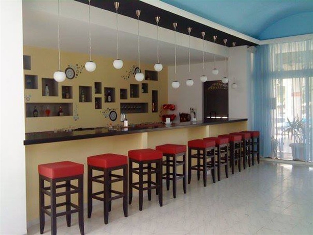 Imagen general del Hotel RHODIAN SUN. Foto 8