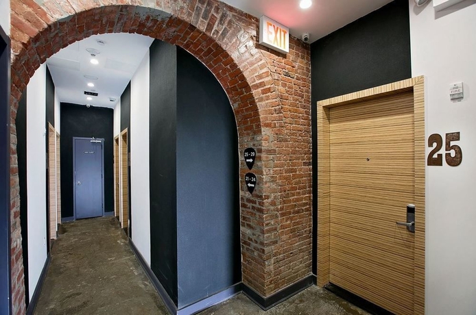 Imagen de los interiores del Hotel RIFF Downtown. Foto 13