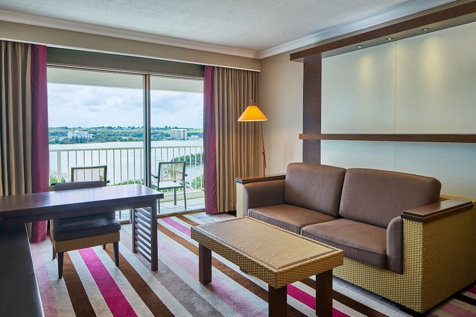 Imagen de la habitación del Hotel RIHGA Royal Laguna Guam Resort. Foto 7