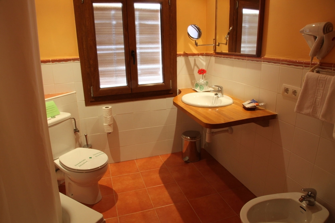 Imagen de la habitación del Hotel RIPOLL, SANT HILARI SACALM. Foto 10