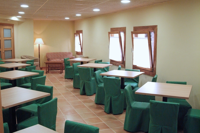 Imagen de los interiores del Hotel RIPOLL, SANT HILARI SACALM. Foto 13