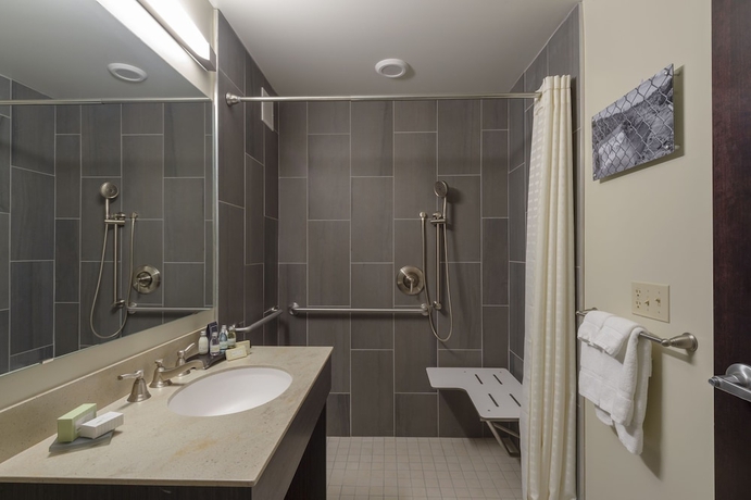Imagen de la habitación del Hotel RIT Inn and Conference Center. Foto 18